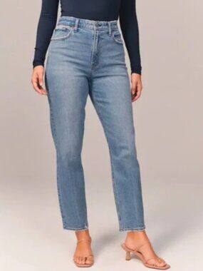 Abercrombie & Fitch Curve Love The Mom Jeans Women's 33 / 16L High Rise